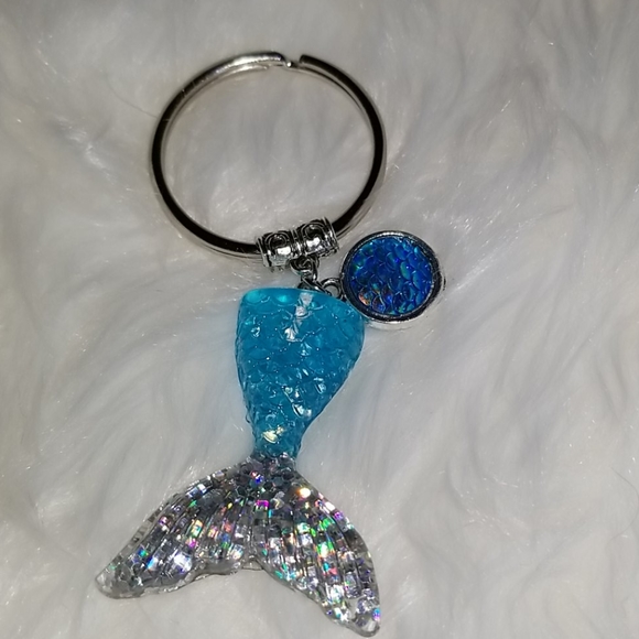 Blue Silver Mermaid Tail Keychain - Picture 2 of 3